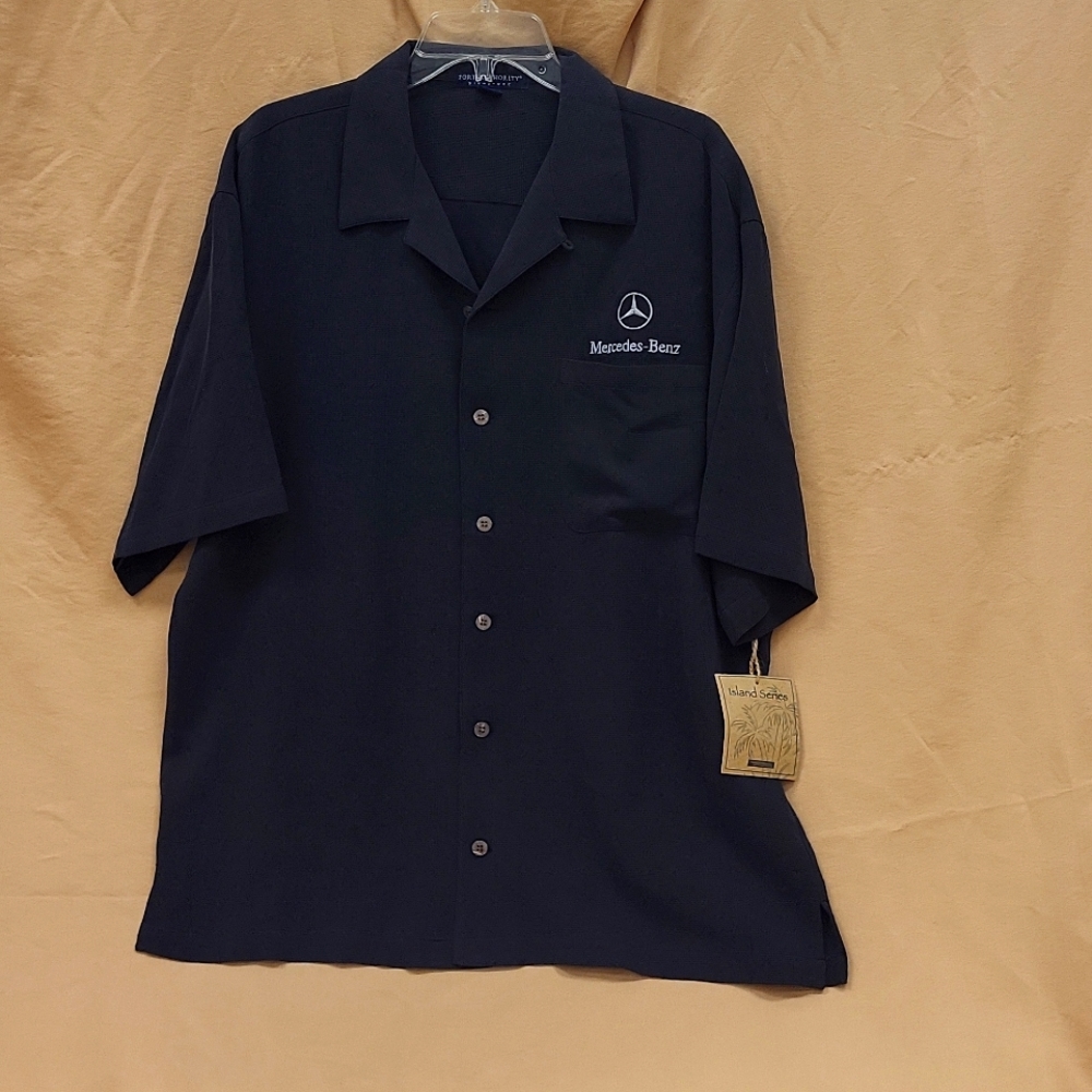 NWT Mercedes-Benz Men's Camp Shirt